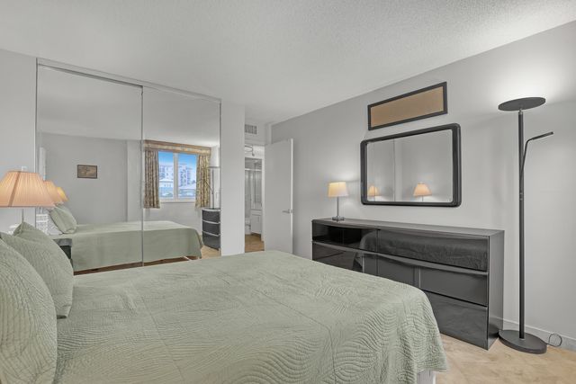 125 S Ocean Avenue 304, Palm Beach Shores, FL 33404