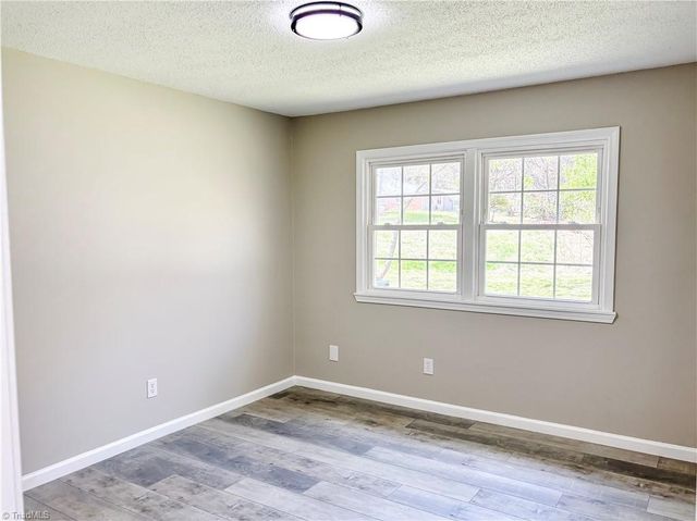 1436 Lanier Court, Burlington, NC 27217