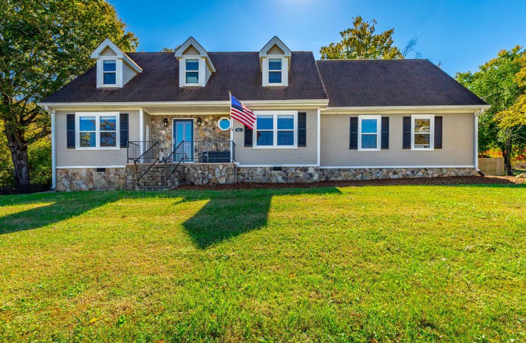 621 Lee Drive, Ringgold, GA 30736