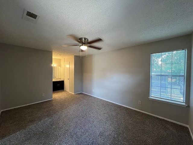 2408 Indigo Lane, Arlington, TX 76015