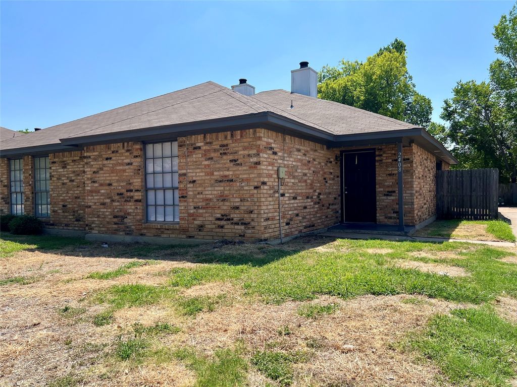 2408 Indigo Lane, Arlington, TX 76015