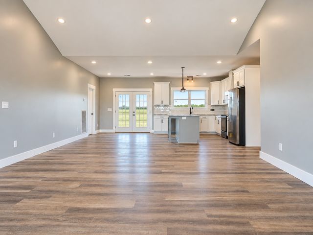 4678 William Woodard Rd, Springfield, TN 37172