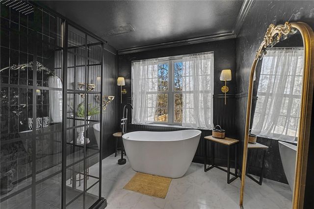 7 Netherton Lane, Bella Vista, AR 72715