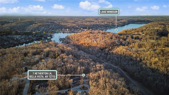 7 Netherton Lane, Bella Vista, AR 72715