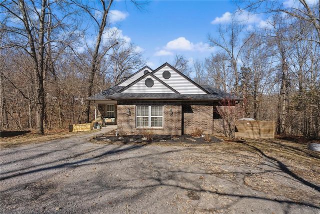 7 Netherton Lane, Bella Vista, AR 72715