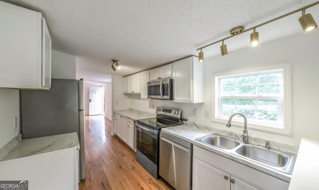 109 Maddox Road, Carrollton, GA 30117