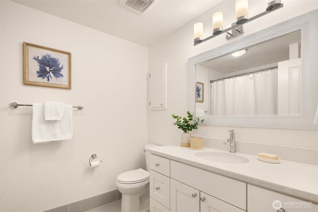 12510 SE 48th Place, Bellevue, WA 98006