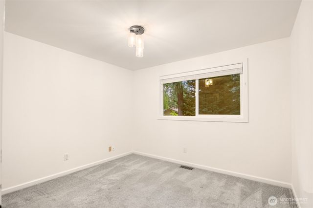 12510 SE 48th Place, Bellevue, WA 98006