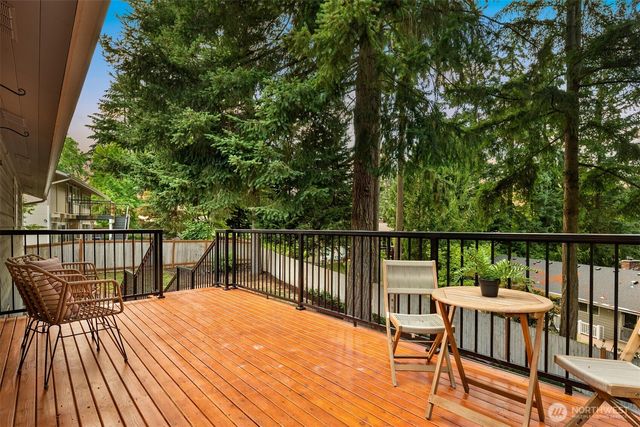 12510 SE 48th Place, Bellevue, WA 98006