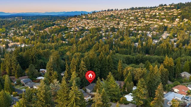 12510 SE 48th Place, Bellevue, WA 98006