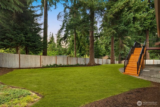 12510 SE 48th Place, Bellevue, WA 98006