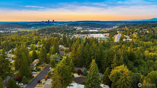 12510 SE 48th Place, Bellevue, WA 98006