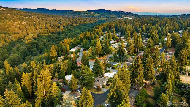 12510 SE 48th Place, Bellevue, WA 98006