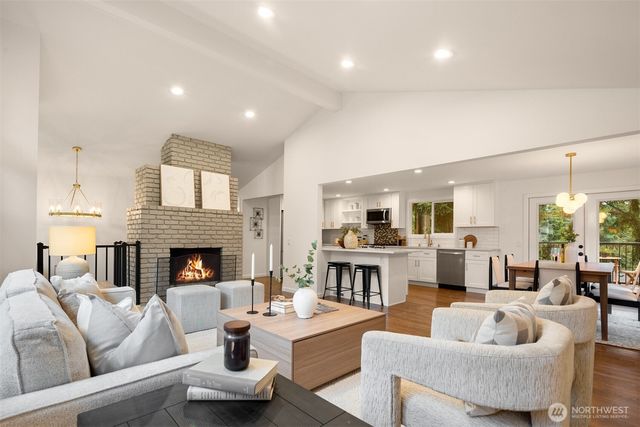 12510 SE 48th Place, Bellevue, WA 98006