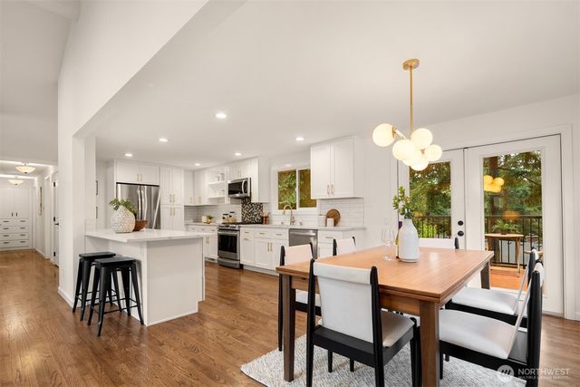 12510 SE 48th Place, Bellevue, WA 98006