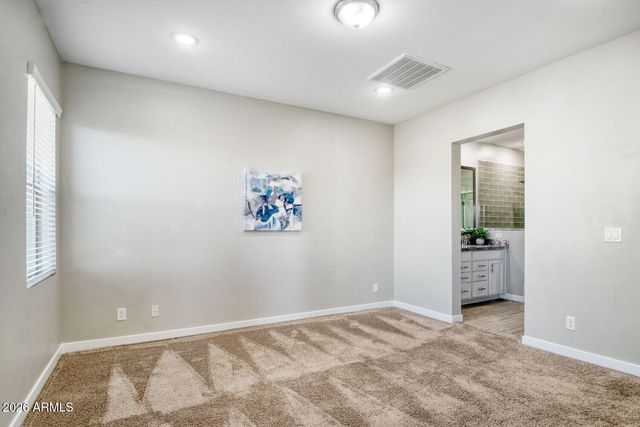 155 N LAKEVIEW Boulevard 243, Chandler, AZ 85225