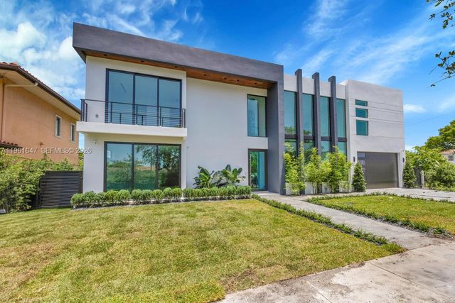 4231 SW 11th St, Miami, FL 33134