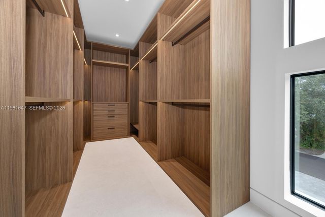 4231 SW 11th St, Miami, FL 33134