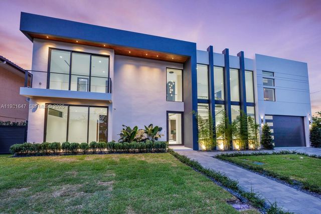 4231 SW 11th St, Miami, FL 33134