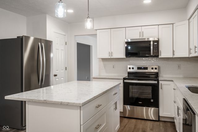 7313 Highburry Drive, Indianapolis, IN 46256