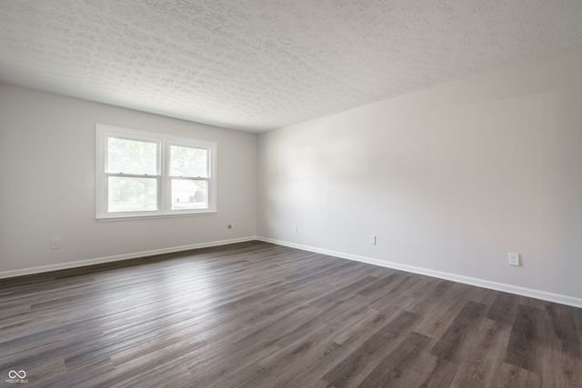 7313 Highburry Drive, Indianapolis, IN 46256