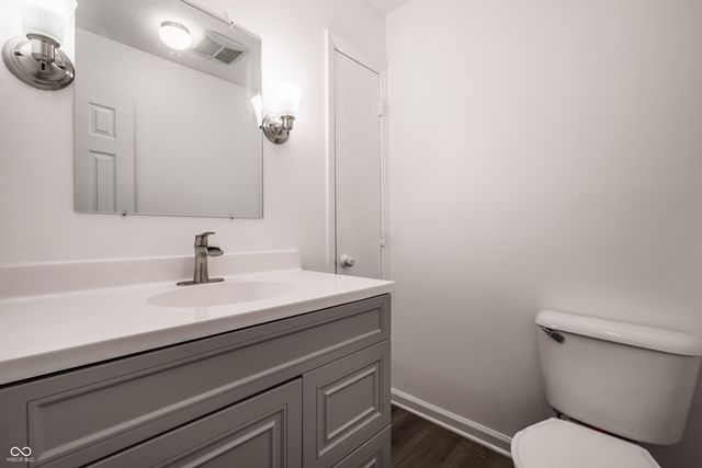 7313 Highburry Drive, Indianapolis, IN 46256
