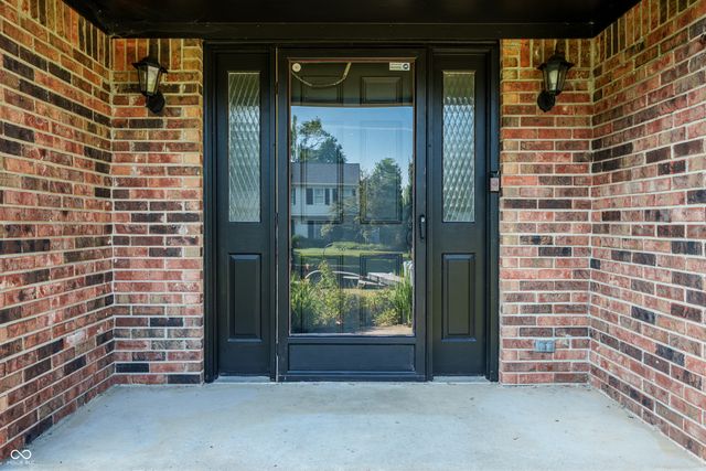 7313 Highburry Drive, Indianapolis, IN 46256