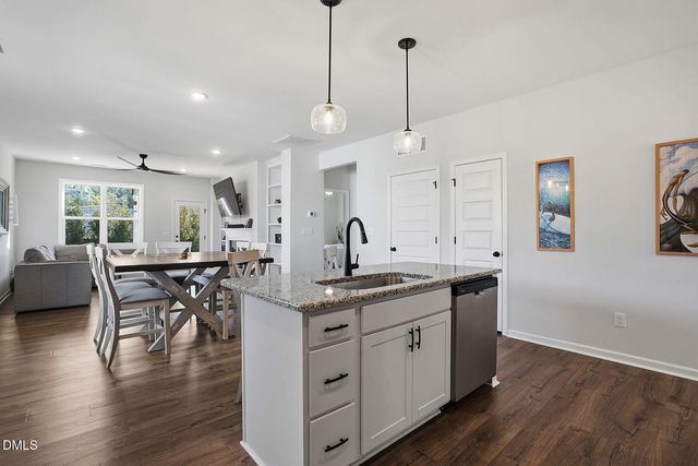 263 Maidenhair Place, Clayton, NC 27520