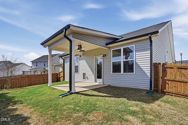 263 Maidenhair Place, Clayton, NC 27520