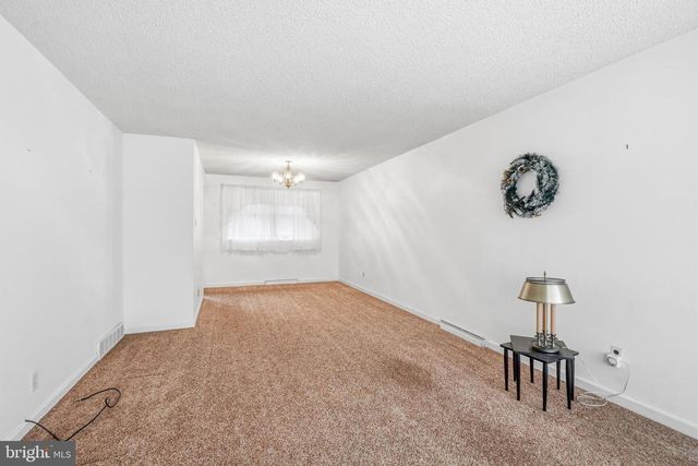 9711 DEDAKER ST, Philadelphia, PA 19115