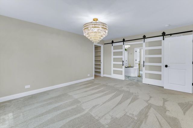 967 W Bauer Road, Naperville, IL 60563