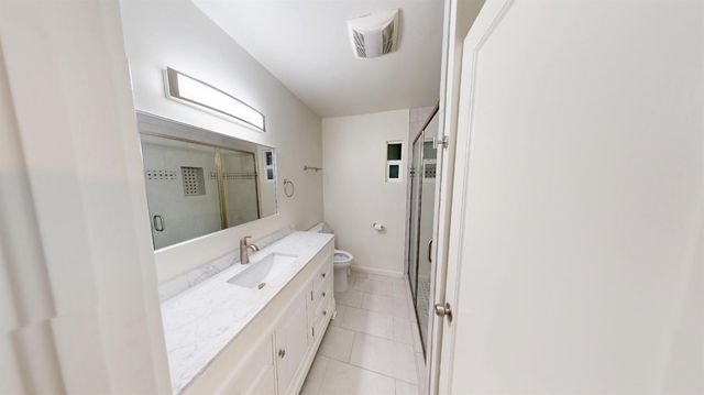 1536 W University Avenue, Fresno, CA 93705