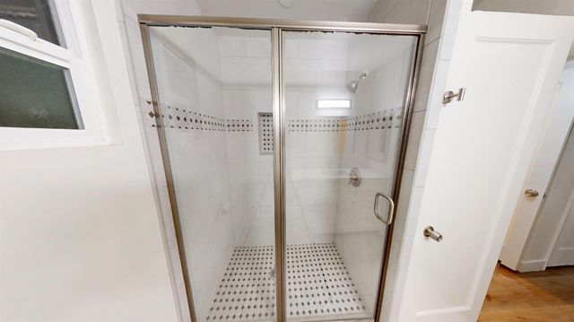 1536 W University Avenue, Fresno, CA 93705