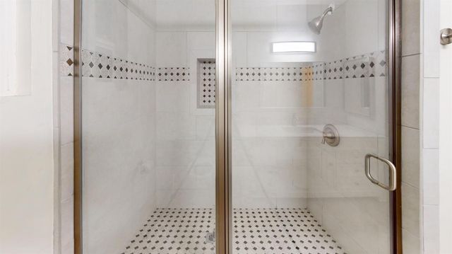 1536 W University Avenue, Fresno, CA 93705