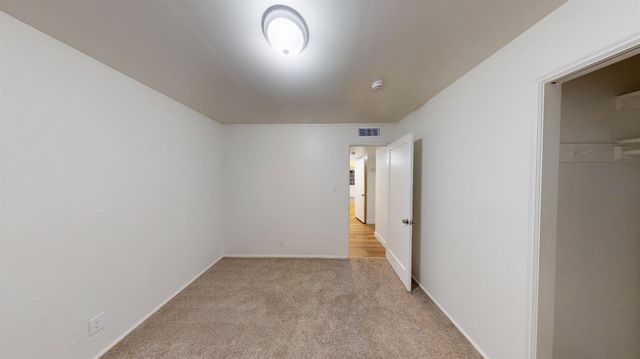 1536 W University Avenue, Fresno, CA 93705