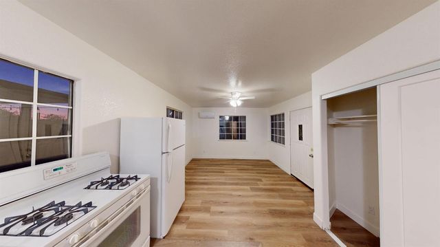 1536 W University Avenue, Fresno, CA 93705