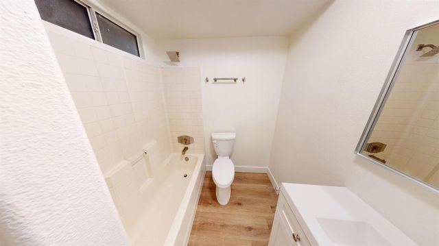 1536 W University Avenue, Fresno, CA 93705