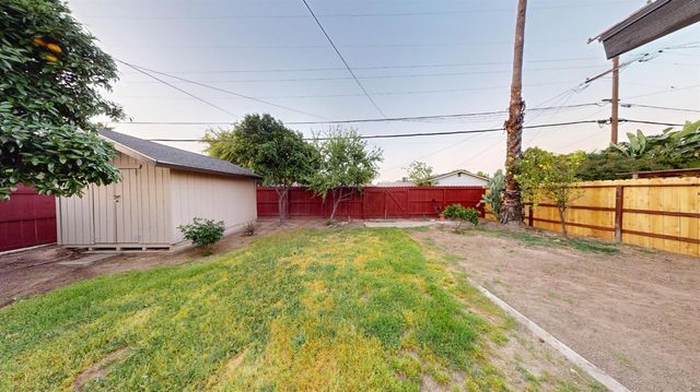 1536 W University Avenue, Fresno, CA 93705