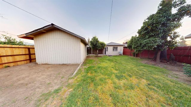 1536 W University Avenue, Fresno, CA 93705