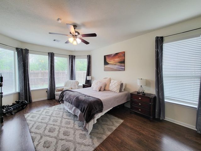 5046 Longlane Drive, Houston, TX 77084