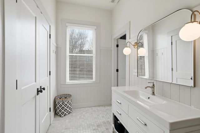 301 Orchard Street, Covington, KY 41011