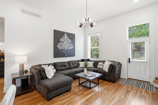 301 Orchard Street, Covington, KY 41011