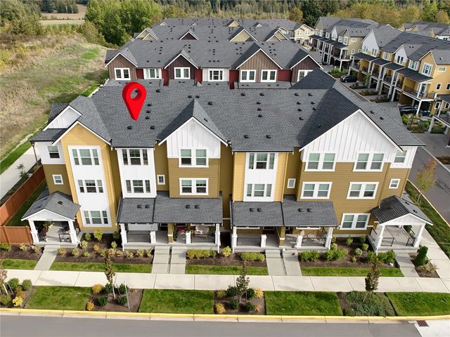 19332 NE 69th Circle, Redmond, WA 98052