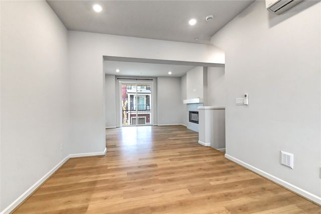 19332 NE 69th Circle, Redmond, WA 98052