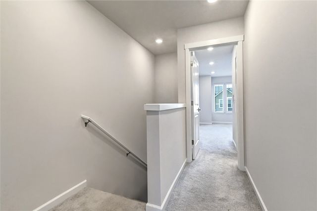 19332 NE 69th Circle, Redmond, WA 98052