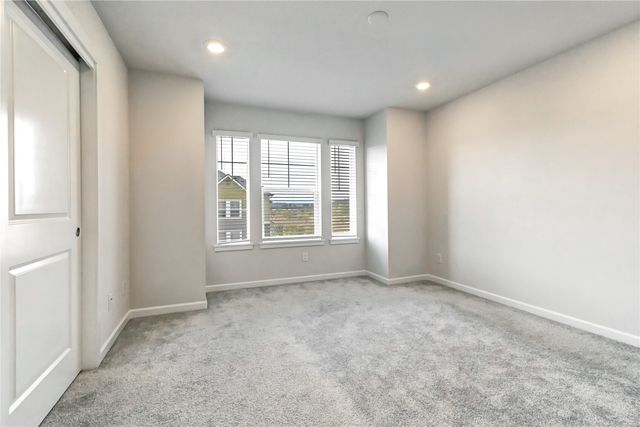 19332 NE 69th Circle, Redmond, WA 98052