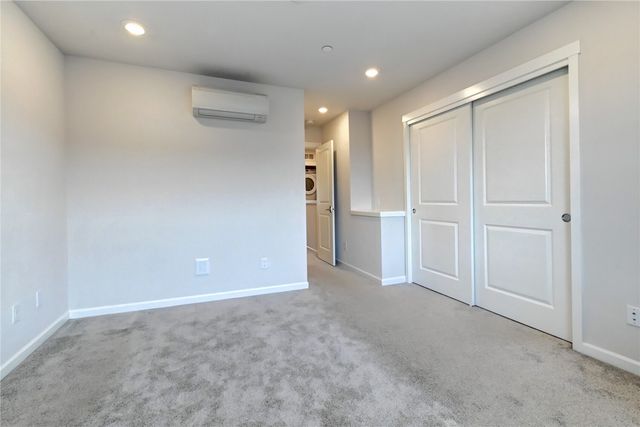 19332 NE 69th Circle, Redmond, WA 98052