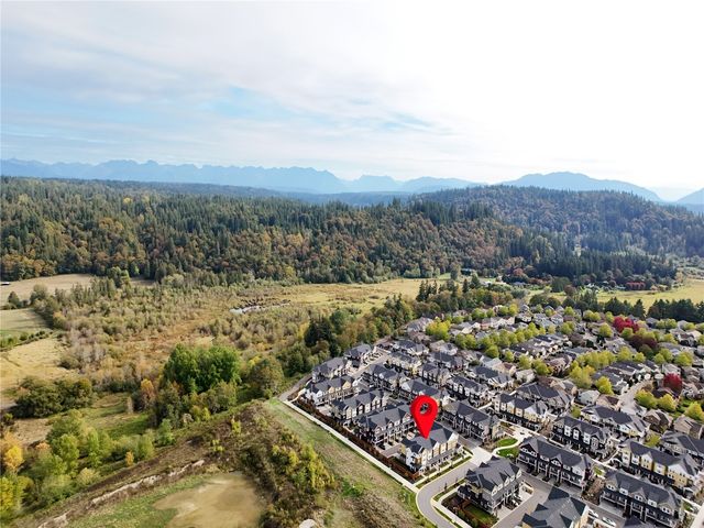 19332 NE 69th Circle, Redmond, WA 98052