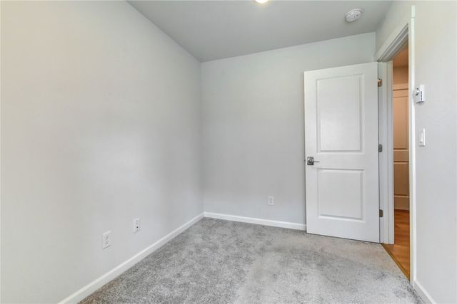 19332 NE 69th Circle, Redmond, WA 98052