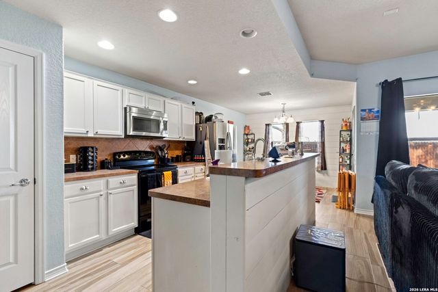 637 Planters Pass, Schertz, TX 78154